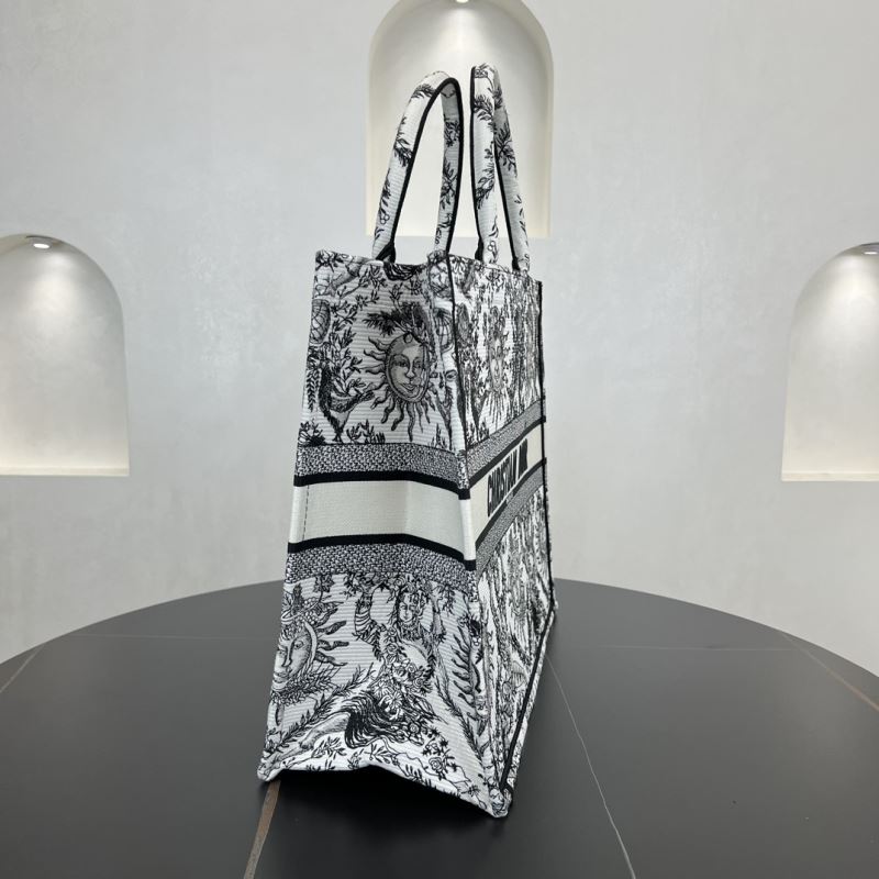 Christian Dior Shopping Bags